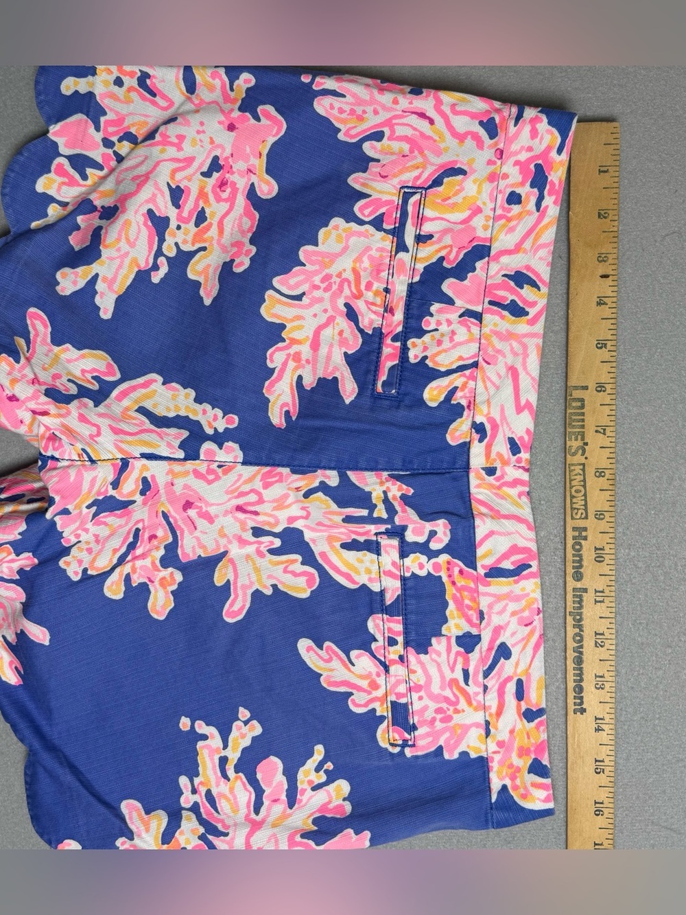 Lilly Pulitzer Buttercup Shorts Sz 6 Blue Hot Pink Coral Reef Scallop Tropical - Picture 8 of 8